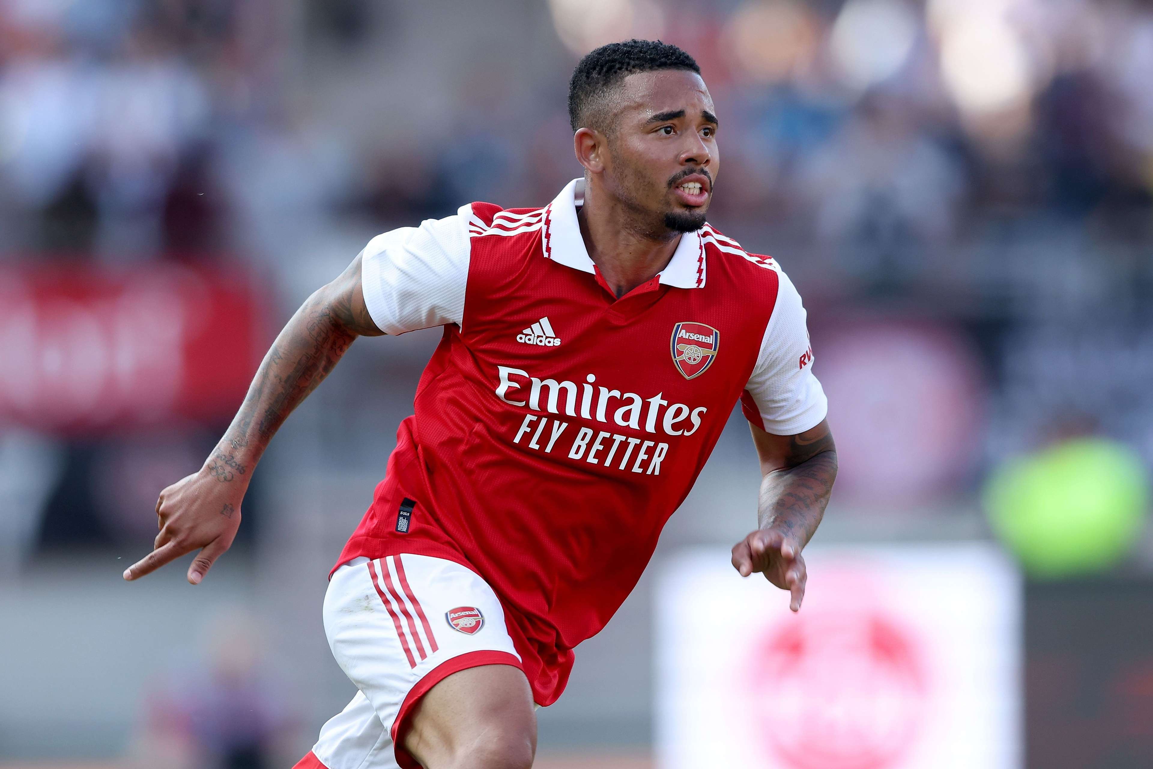 中共同承担 中共同承担