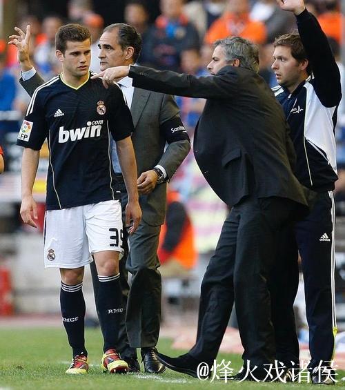 官方:胡拜尔库迪西亚主帅、皇马传奇米歇尔下课 官方:胡拜尔库迪西亚主帅、皇马传奇米歇尔下课