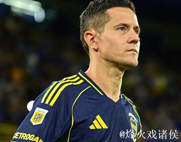 伤病缠身,记者:埃雷拉将会花7至10天的时间考虑是否退役 伤病缠身,记者:埃雷拉将会花7至10天的时间考虑是否退役